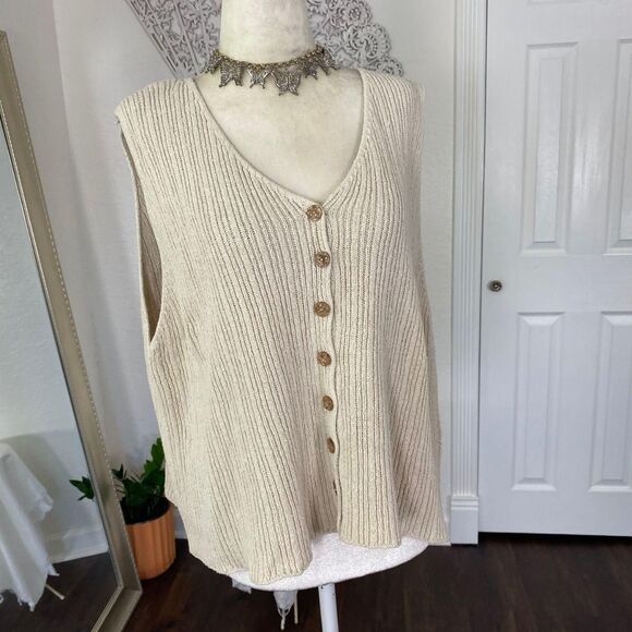Plus Size Cream Knitted Boho Cotton Silk Knit Button Up Vest Top 22 / 24 / 2XL - Picture 3 of 6